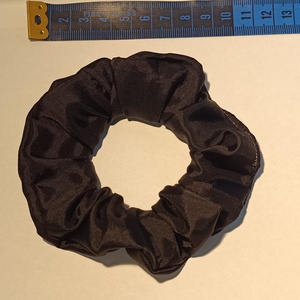 Szatén scrunchie csomag, 3 db különböző színű hajgumi  - ruha & divat - hajdísz & hajcsat - hajgumi - Meska.hu