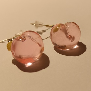 Barack fülbevaló, ezüstözött  - ékszer - fülbevaló - lógó fülbevaló - Meska.hu