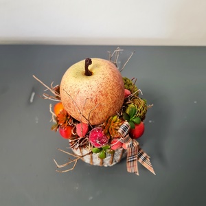 Cuki almás őszi dísz - otthon & életmód - dekoráció - virágdísz és tartó - csokor & virágdísz - Meska.hu Cuki almás őszi dísz - otthon & életmód - dekoráció - virágdísz és tartó - csokor & virágdísz - Meska.hu