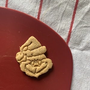 Grinch sütikiszúró  - karácsony - karácsonyi sütés-főzés - Meska.hu