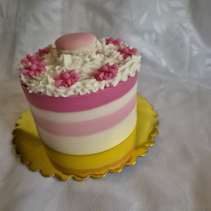 Torta gyertya - otthon & életmód - gyertya, illat, aroma - gyertya - Meska.hu