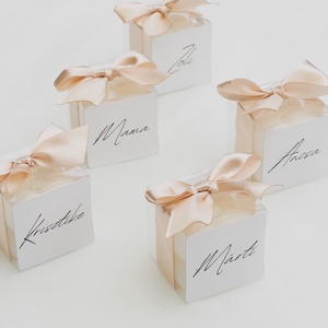 Köszönőajándék mini bubble alakú gyertyakülönlegesség esküvőre masnival és matricával/ vagy arany felirattal - esküvő - emlék & ajándék - köszönőajándék - Meska.hu