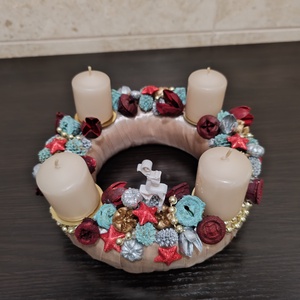 Adventi koszorú színes termésekkel - Meska.hu