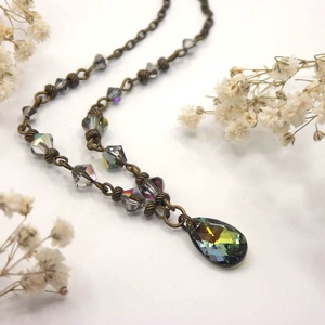 Csepp alakú swarovski kristály függőből készült nyaklánc - Szahara - ékszer - nyaklánc - medálos nyaklánc - Meska.hu