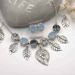 Többféle kék árnyalatú Swarovski kristályokkal készült nyaklánc és fülbevaló szett (2 pár fülbevalóval) - Kékes árnyak, Ékszer, Ékszerszett, Ékszerkészítés, MESKA