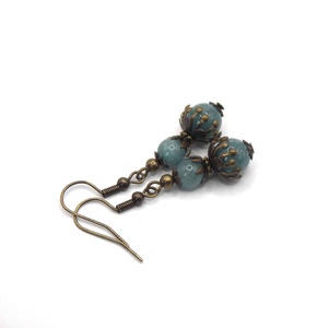 Fülbevaló aquamarine ásványgyöngyökből bronz színben - ékszer - fülbevaló - lógó fülbevaló - Meska.hu