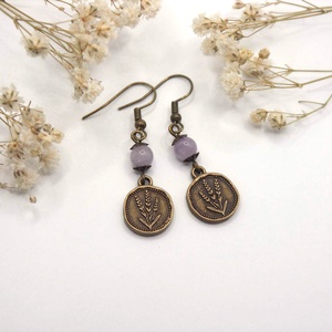 Fülbevaló ametiszt ásványgyöngyökből és levendula mintás függőkből - Lavender, Ékszer, Fülbevaló, Lógó fülbevaló, Ékszerkészítés, MESKA