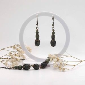 Zöld jáspis ásványgyöngyökből készült antik bronz nyaklánc és fülbevaló szett  Erdő mélyén - ékszer - ékszerszett - Meska.hu