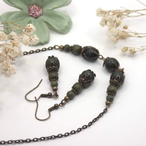 Zöld jáspis ásványgyöngyökből készült antik bronz nyaklánc és fülbevaló szett  Erdő mélyén, Ékszer, Ékszerszett, Ékszerkészítés, MESKA