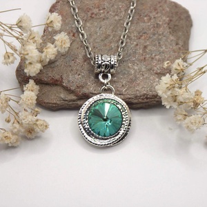 Swarovski kristályos nyaklánc, egyedi készítésú, peremes medállal, választható színű kristállyal, Ékszer, Nyaklánc, Medálos nyaklánc, Ékszerkészítés, MESKA
