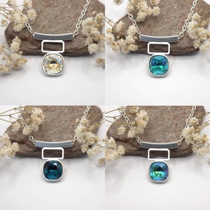 Swarovski kristályos nyaklánc, egyedi készítésú, különleges négyszög formájú medállal, választható színű kristállyal - ékszer - nyaklánc - medálos nyaklánc - Meska.hu