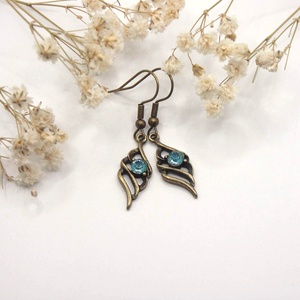 Tengerkék Swarovski kristályos, egyedi készítésú, angyalszárny formájú fülbevaló - Lagúna, Ékszer, Fülbevaló, Lógó fülbevaló, Ékszerkészítés, MESKA