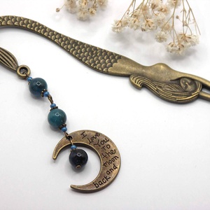 AJÁNDÉK dobozka! Antik bronz, nagyobb sellő alakú könyvjelző sötétkék apatit ásványgyöngyökkel, Hold függővel � Luna - könyv & zene - könyvjelző - Meska.hu