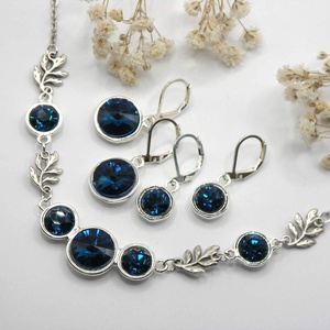 Sötétkék Swarovski kristályos, egyedi készítésú nyakék, kétféle választható fülbevalóval � Aqua Bella - ékszer - ékszerszett - Meska.hu