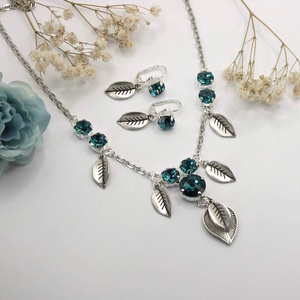 Kékes-smaragdzöld Swarovski kristályos, egyedi készítésú nyaklánc és fülbevaló szett � AquaLeaf, Ékszer, Ékszerszett, Ékszerkészítés, MESKA