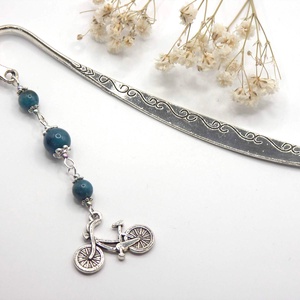 AJÁNDÉK csomagolás! Ezüst színű, íves könyvjelző sötétkék apatit ásványgyöngyökkel, kerékpár függővel � Kék bicikli - könyv & zene - könyvjelző - Meska.hu