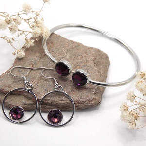 Nemesacél karkötő és fülbevaló szett sötét-ametiszt Swarovski kristályokkal - Ametra - ékszer - ékszerszett - Meska.hu