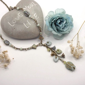 Tulipános nyaklánc arany csíkos világoskék-menta színű üveggyöngyből � Aquarell - ékszer - nyaklánc - gyöngyös nyaklánc - Meska.hu