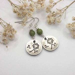 Antik ezüst pitypangos fülbevaló zöld színű, jáde ásványgyönggyel � Mezei szellő, Ékszer, Fülbevaló, Lógó fülbevaló, Ékszerkészítés, MESKA