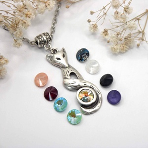 Antik ezüst, róka formájú medál, választható színű Swarovski kristállyal � Fox Chill, Ékszer, Nyaklánc, Medálos nyaklánc, Ékszerkészítés, MESKA