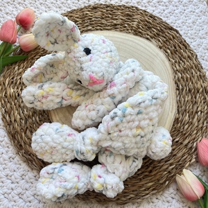 Horgolt plüss nyuszi alvóka - Meska.hu