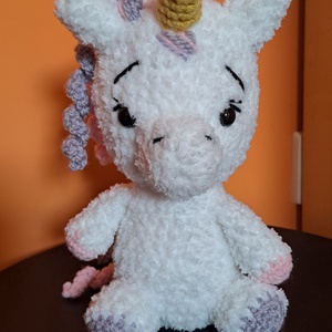 Cuki Horgolt Unicornis, Játék & Sport, Plüssállat & Játékfigura, Ló, Horgolás, MESKA