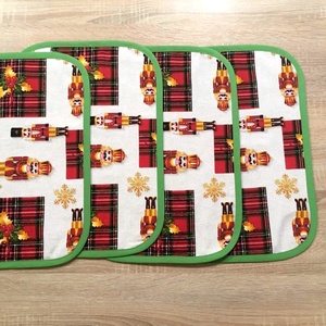 Diótörő - Karácsonyi  étkező alátét -  - karácsony - karácsonyi lakásdekoráció - ünnepi asztaldekoráció - Meska.hu  Diótörő - Karácsonyi  étkező alátét -  - karácsony - karácsonyi lakásdekoráció - ünnepi asztaldekoráció - Meska.hu