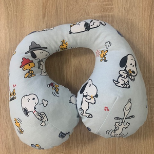 Snoopy - nyakpárna - Rendelésre- - otthon & életmód - lakástextil - párna & párnahuzat - Meska.hu