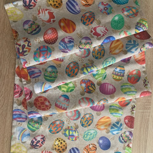 Húsvéti terítő-Színes tojások - Asztali futó- asztalközép - otthon & életmód - dekoráció - asztal és polc dekoráció - asztaldísz - Meska.hu