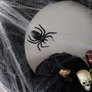 Beköszöntött az ősz, ne szalaszd el... Halloween ajtódísz, kopogtató - akár ajándéknak is - otthon & életmód - dekoráció - halloween - halloweeni ajtódíszek és ablakdíszek - Meska.hu