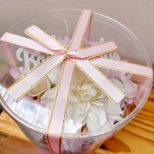 Ajándékötlet, ballagásra, anyák napjára, szüli-, vagy névnapra, szülőköszöntőnek búrás akril virágbox  - otthon & életmód - dekoráció - Meska.hu