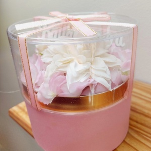 Ajándékötlet, ballagásra, anyák napjára, szüli-, vagy névnapra, szülőköszöntőnek búrás akril virágbox , Otthon & Életmód, Dekoráció, Virágdekoráció, Virágbox, Virágkötés, MESKA