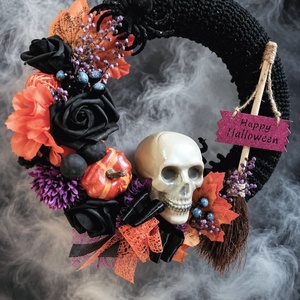 Közeledik... ne szalaszd el! Halloween kopogtató  - Meska.hu