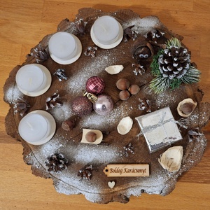 Adventi koszorú, lazúrozott fa alapon,  műfenyővel,  zuzmóval  - karácsony - adventi díszek - adventi koszorú - Meska.hu