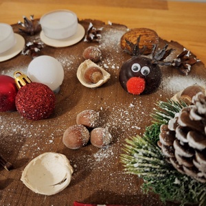 Adventi koszorú, lazúrozott fa alapon  - karácsony - adventi díszek - adventi koszorú - Meska.hu