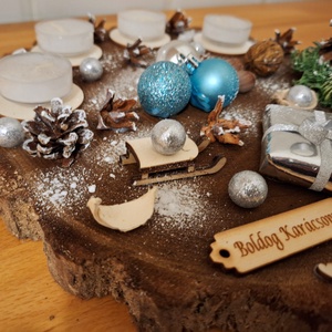Adventi koszorú, lazúrozott fa alapon, műfenyővel,  zuzmóval  - karácsony - adventi díszek - adventi koszorú - Meska.hu