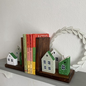 Zöld házikós könyvtámasz - otthon & lakás - dekoráció - asztal és polc dekoráció - könyvtámasz - Meska.hu