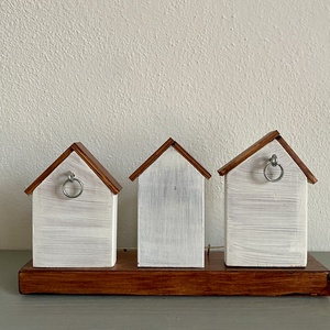 Népi házikós kulcstartó fekete macskával - otthon & életmód - dekoráció - fali és függő dekoráció - fali kulcstartó - Meska.hu Népi házikós kulcstartó fekete macskával - otthon & életmód - dekoráció - fali és függő dekoráció - fali kulcstartó - Meska.hu