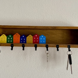 Pöttyös utca-fogas színes egyéniségeknek - otthon & életmód - dekoráció - fali és függő dekoráció - fali kulcstartó - Meska.hu