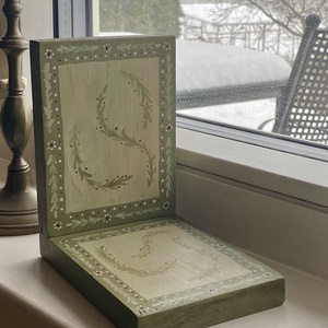 Indás olíva könyvtámasz párban, Otthon & Életmód, Dekoráció, Asztal és polc dekoráció, Könyvtámasz, Famegmunkálás, MESKA