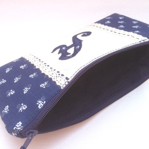 Monogrammos Neszeszer 20x10cm választható betűvel kék - táska & tok - neszesszer - Meska.hu