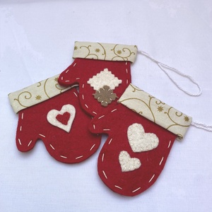 Karácsonyfadísz, ajándékkísérő - karácsony - karácsonyi lakásdekoráció - karácsonyfadíszek - Meska.hu