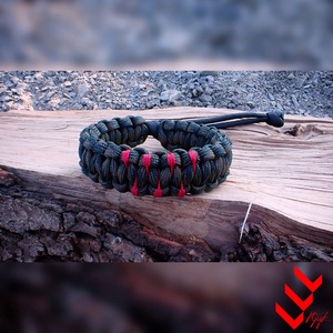 Paracord karkötő, Ékszer, Karkötő, Fonott karkötő, Fonás (csuhé, gyékény, stb.), MESKA