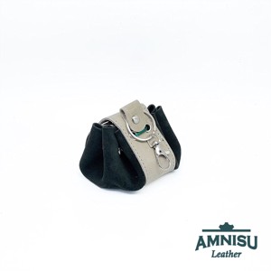 Szürke - fekete bőr mini 2in1 szütyő és kockatálca N8014-8018 - játék & sport - táblajáték és kártyajáték - társasjátékok - dobókocka - Meska.hu