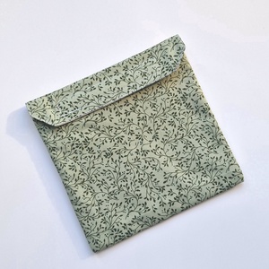 Zöld leveles indás snackbag, tépőzáras uzsitasak, vízhatlan szendvicstartó, uzsonnás tasak, uzsonnás szendvics tartó - táska & tok - uzsonna- & ebéd tartó - szendvics csomagoló - Meska.hu