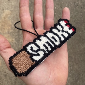 Kézzel készült Car Charmz � SMOKE - otthon & életmód - autó - visszapillantó dísz - Meska.hu