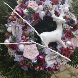 Karácsonyi szarvasos ajtódísz - karácsony - karácsonyi lakásdekoráció - karácsonyi ajtódíszek - Meska.hu