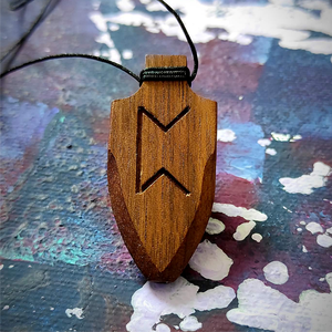 Nyílhegy fa medál, Ékszer, Nyaklánc, Medál, Ékszerkészítés, Famegmunkálás, MESKA