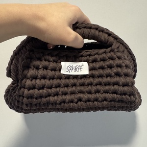 Csokibarna horgolt SABIÉ kézitáska vagy neszesszer - táska & tok - kézitáska & válltáska - kézitáska - Meska.hu