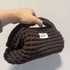 Csokibarna horgolt SABIÉ kézitáska vagy neszesszer - táska & tok - kézitáska & válltáska - kézitáska - Meska.hu